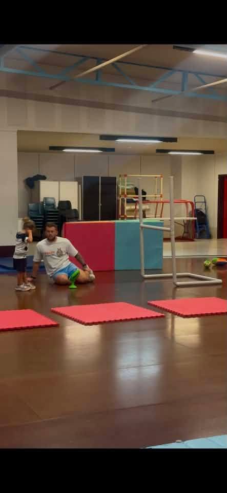 Rugby Roos session action shot